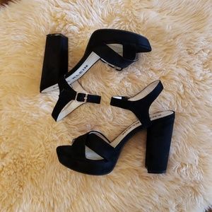 lalima platform sandal